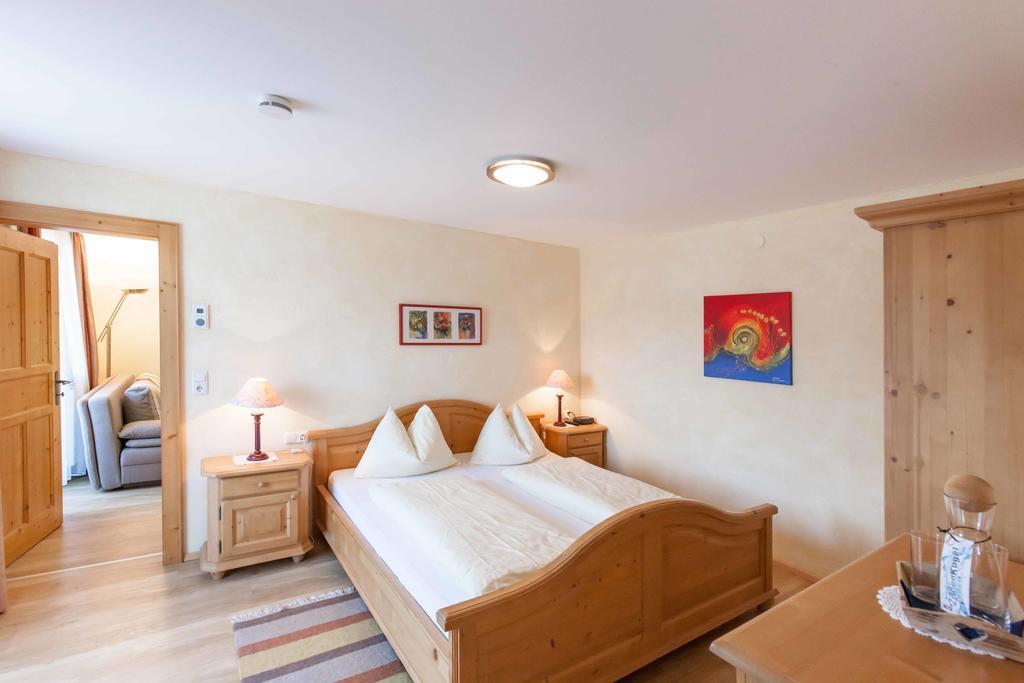 Noichl'S Hotel Garni Sankt Johann in Tirol Buitenkant foto